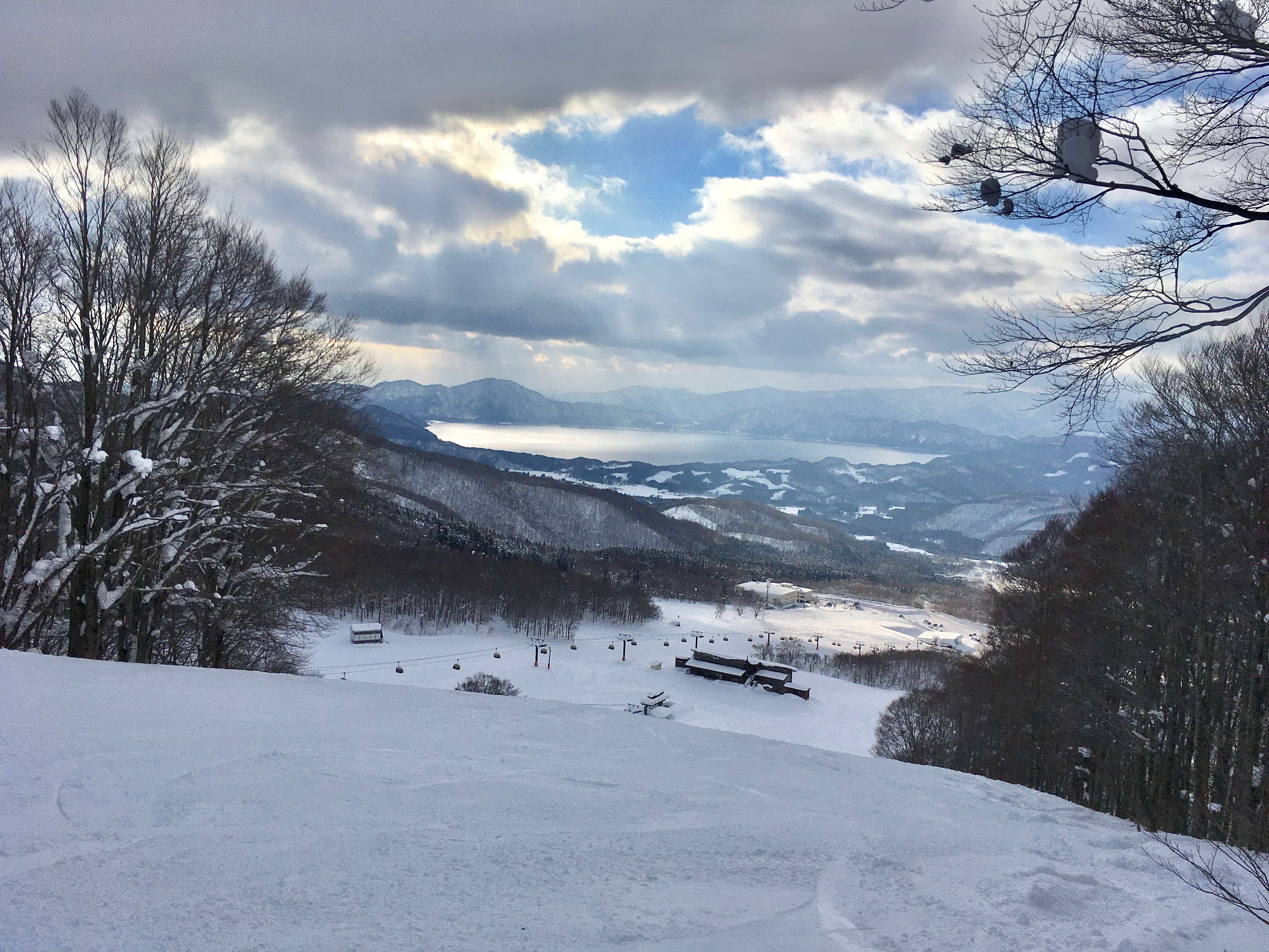 Blogs: ski image
